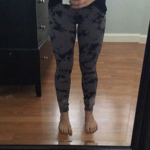 LULULEMON wunder under